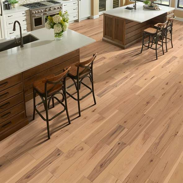 Laminate flooring | Vic's Carpet & Flooring