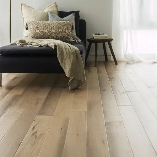 Hardwood flooring | Vic's Carpet & Flooring