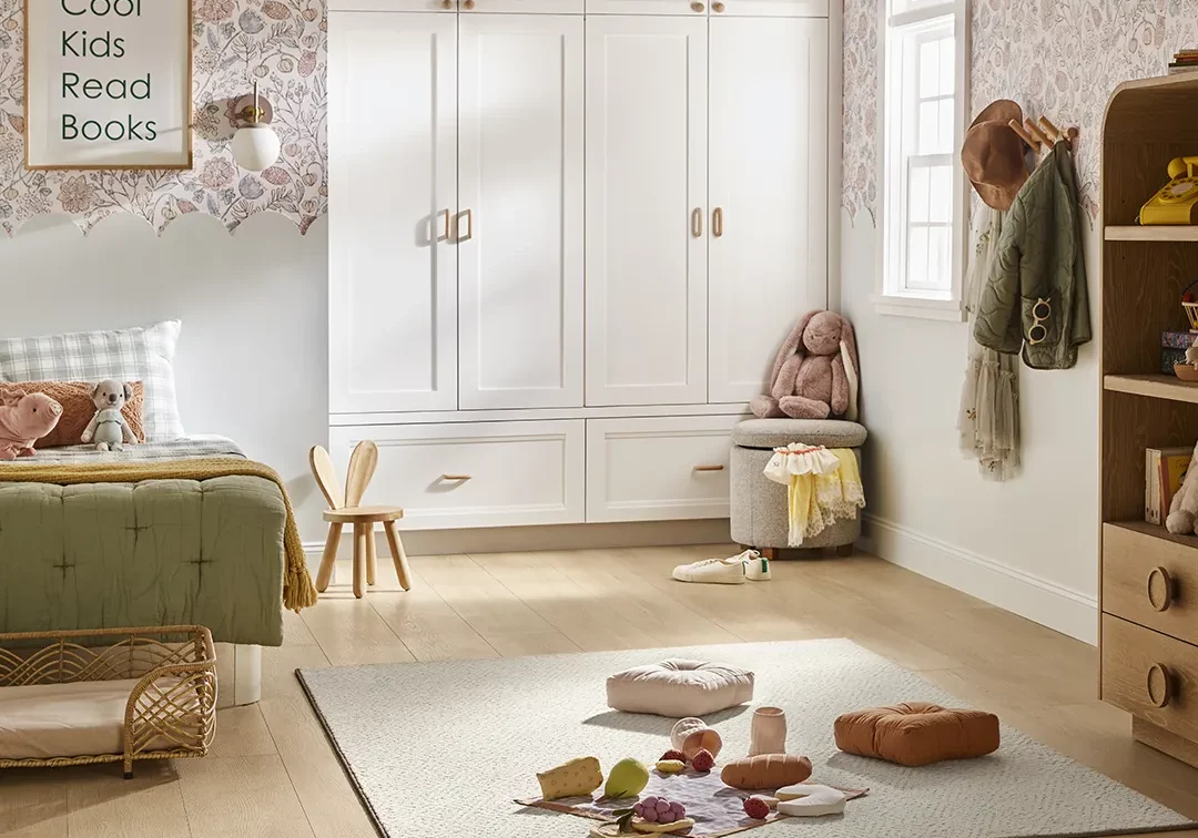 Area Rug in bed room | Vic's Carpet & Flooring