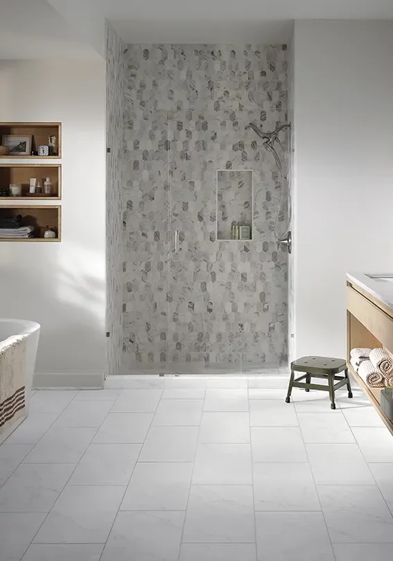Custom Showers | Vic's Carpet & Flooring
