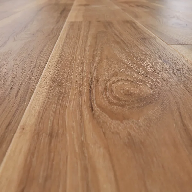 Laminate Texture | Vic's Carpet & Flooring