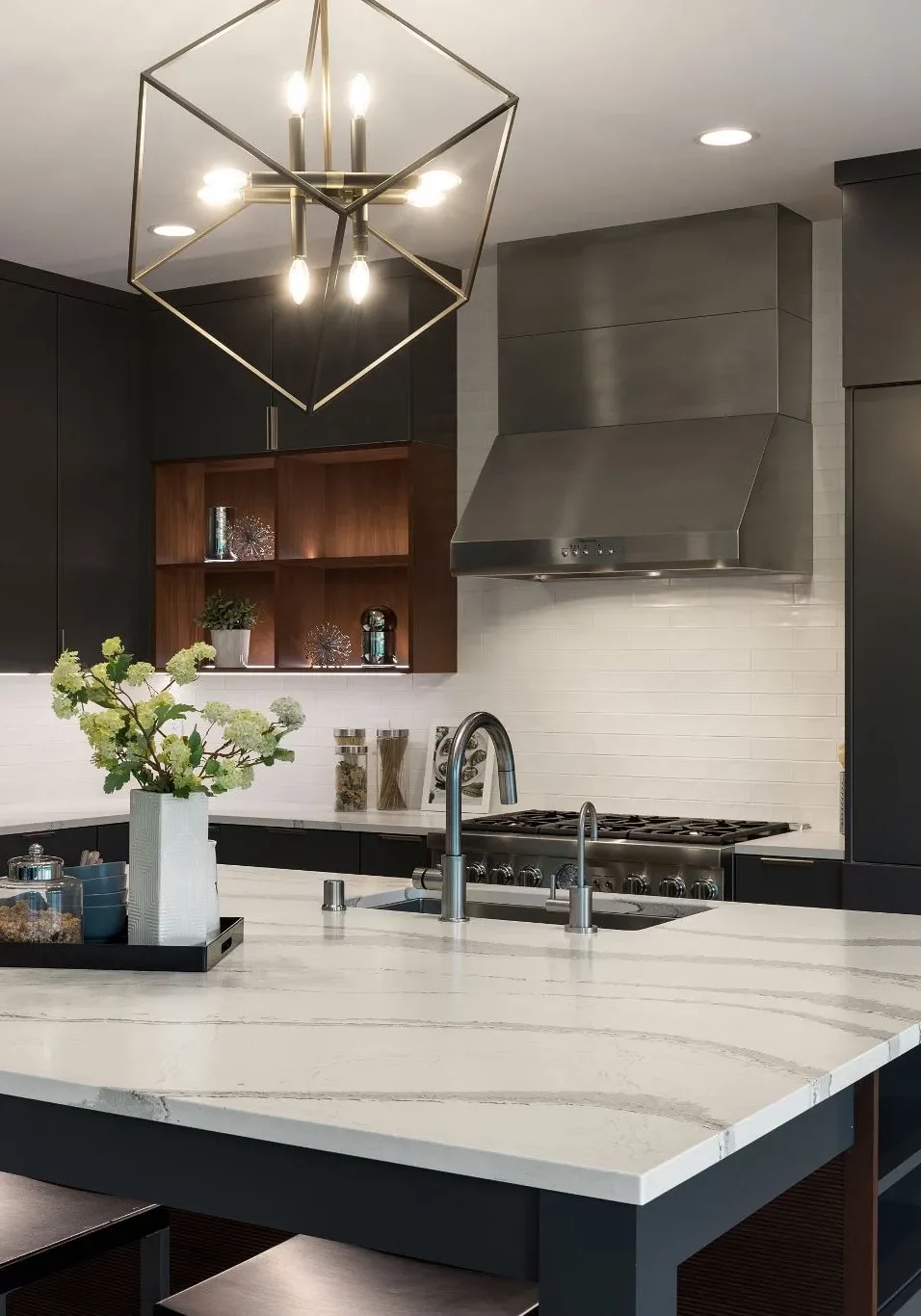 Countertop | Vic's Carpet & Flooring